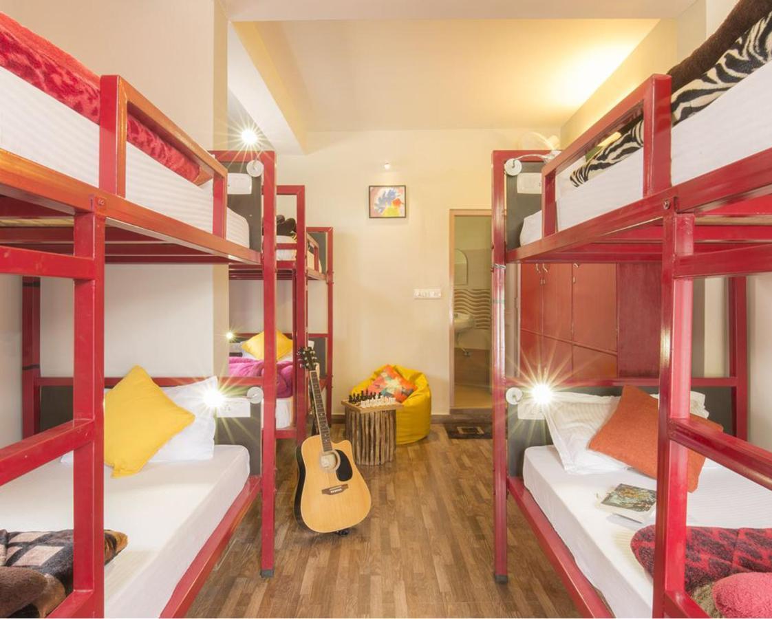 The Trippy Tribe Hostel Bir  Bagian luar foto