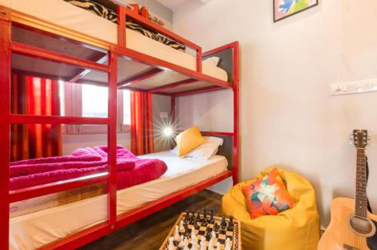 The Trippy Tribe Hostel Bir  Bagian luar foto