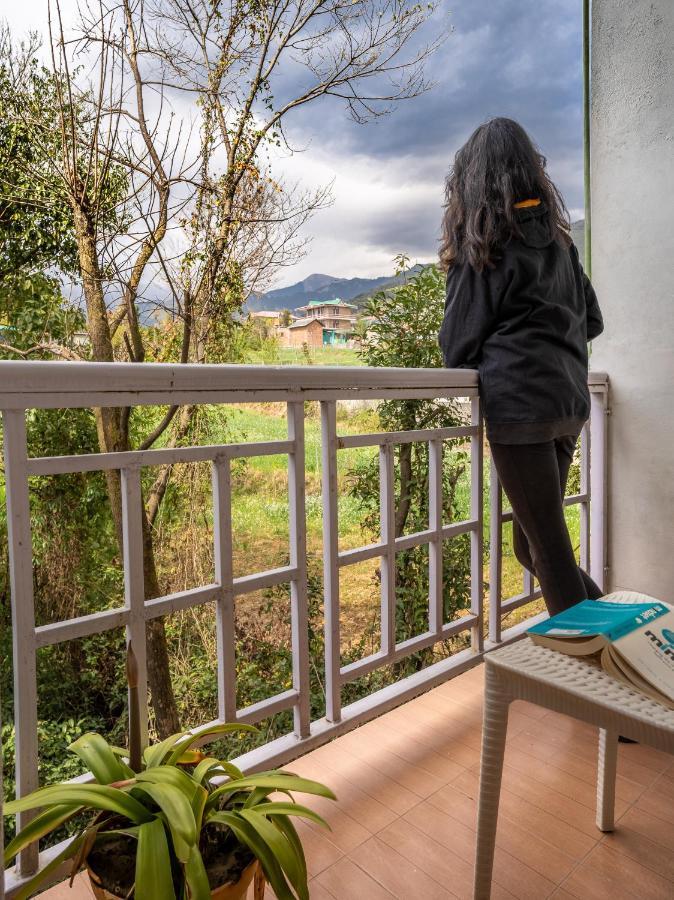 The Trippy Tribe Hostel Bir  Bagian luar foto