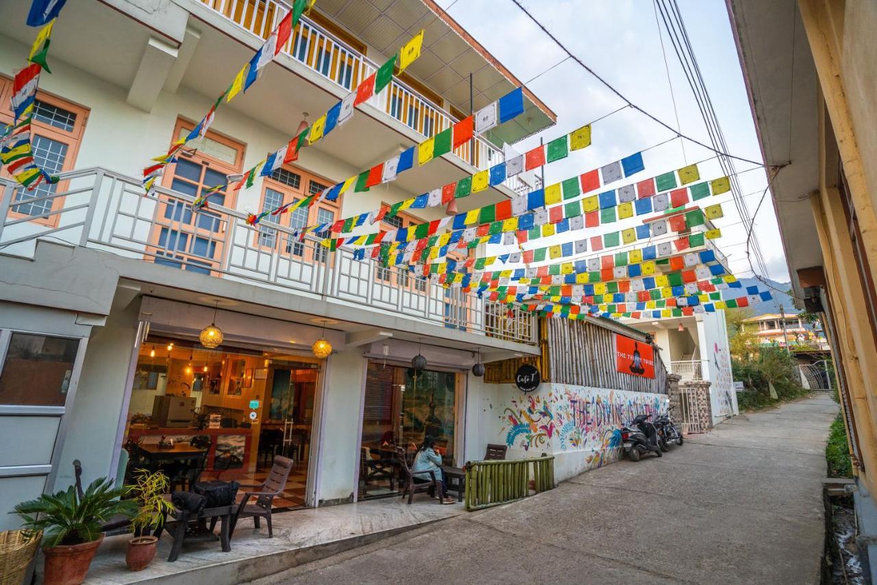 The Trippy Tribe Hostel Bir  Bagian luar foto